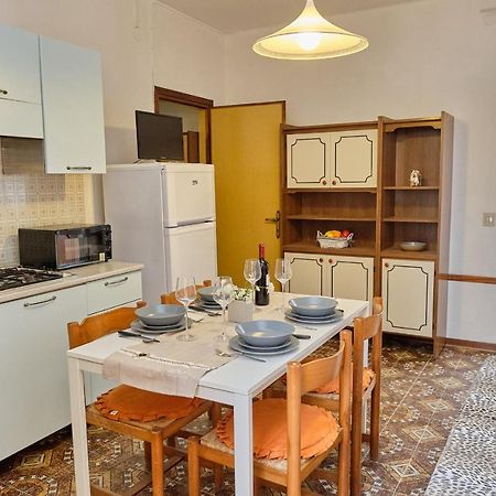 Peaceful Flat With Direct Beach Access Beahost 罗索利纳马雷 外观 照片